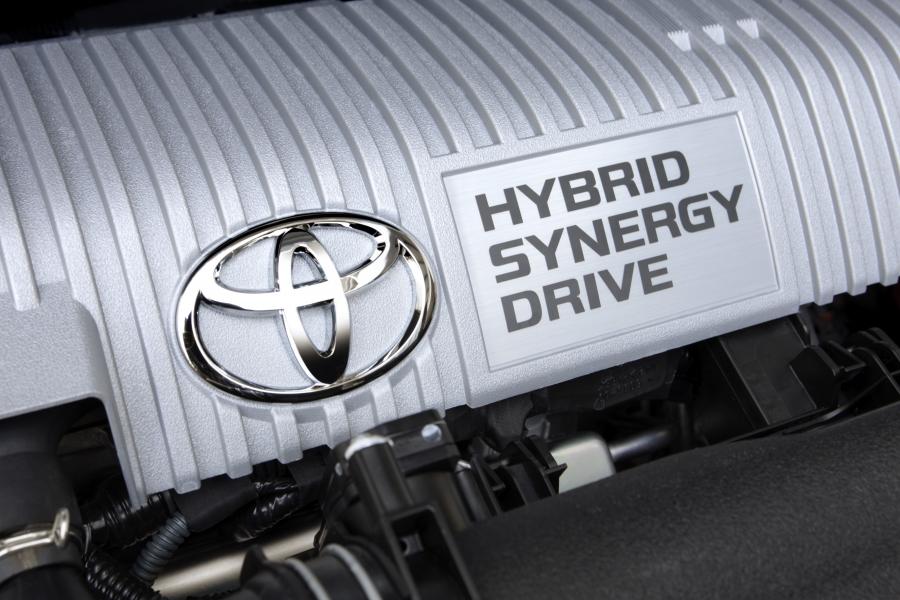  Toyota Auris HSD 2010 года  (фото 12 из 111)